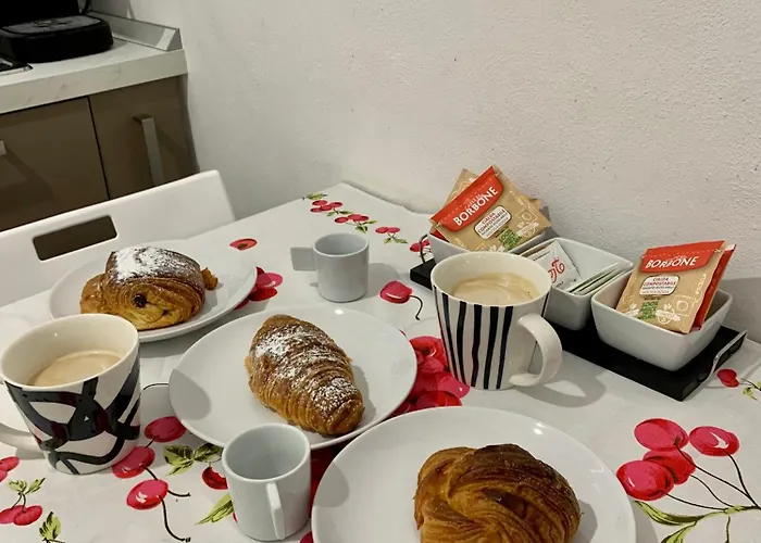 Апартаменты Guedix House