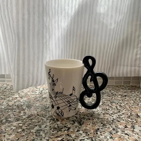 公寓 Guedix House *